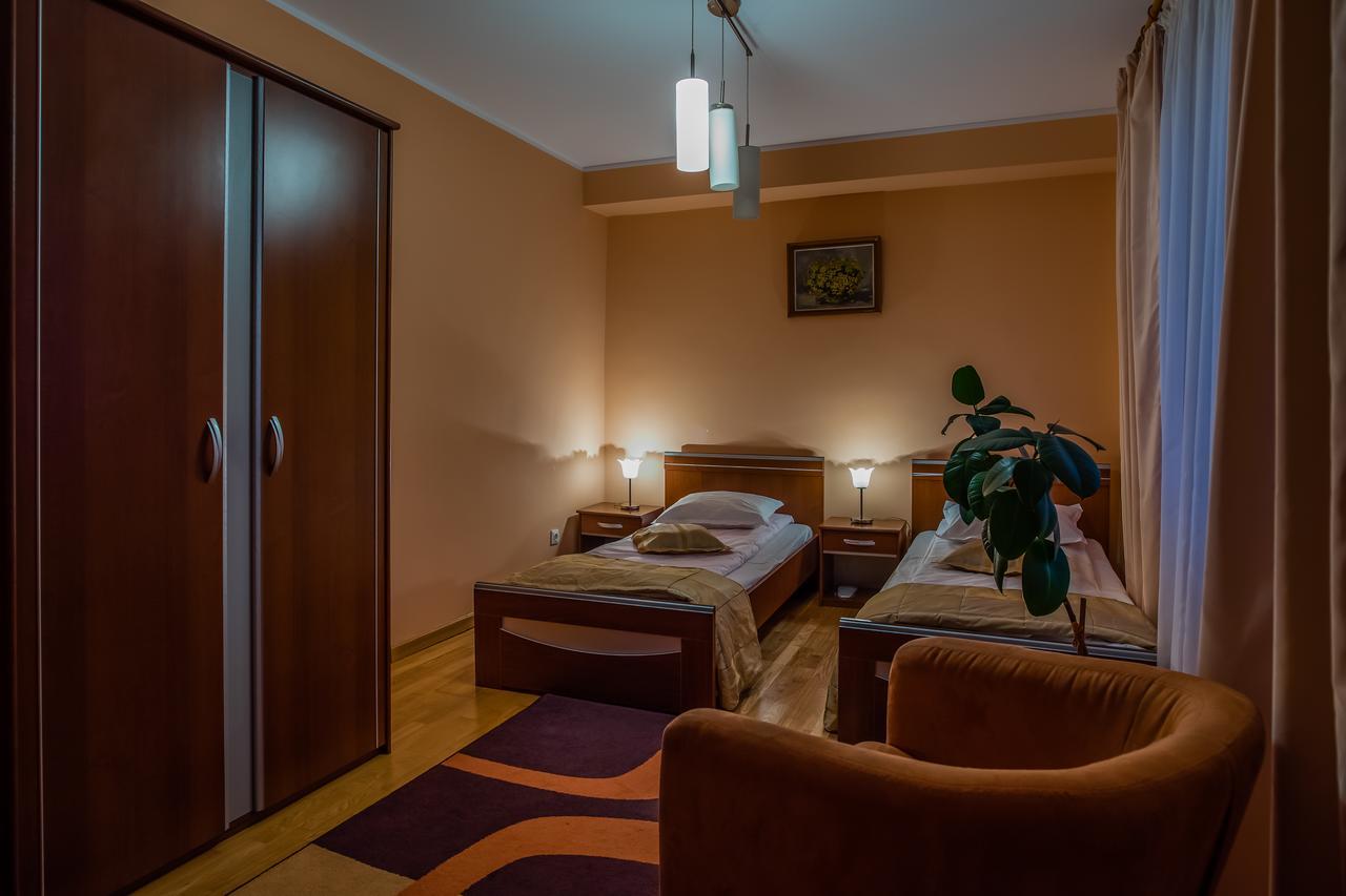 Hotel Maria Rădăuţi Eksteriør billede